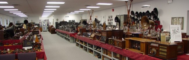 Hammond Museum of Radio Overview